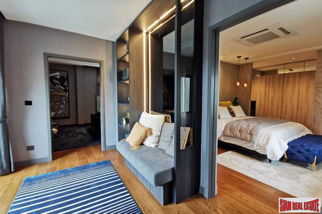 Luxury 4 Bed Show House for Sale in Exclusive Estate with Clubhouse at Bangchak Sukhumvit, close to BTS Phunnawithee