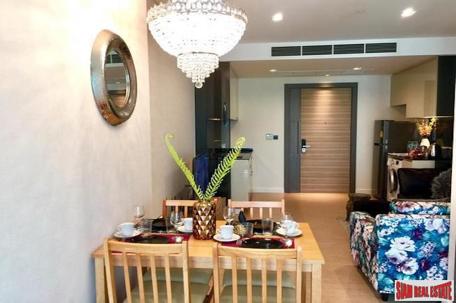 The Room Charoenkrung 30 | One Bedroom Condo for Sale with Outstanding River Views