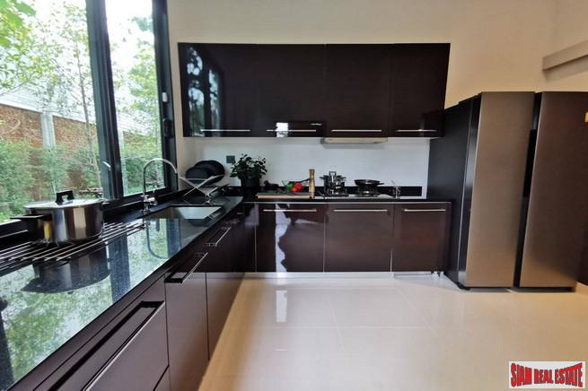 Luxury 5 Bed Show House for Sale in Exclusive Estate with Clubhouse at Bangchak Sukhumvit, close to BTS Phunnawithee