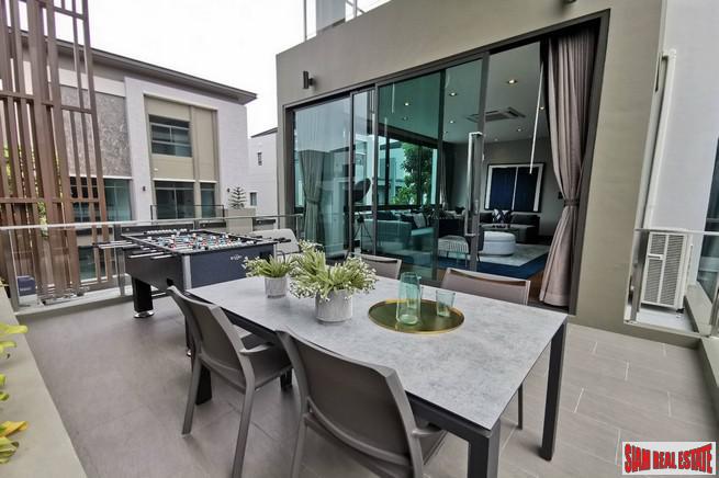 Luxury 5 Bed Show House for Sale in Exclusive Estate with Clubhouse at Bangchak Sukhumvit, close to BTS Phunnawithee