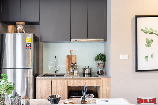 Newly Completed Luxury Low-Rise Condo at Sathorn - Charoenrat - 1 Bed Units