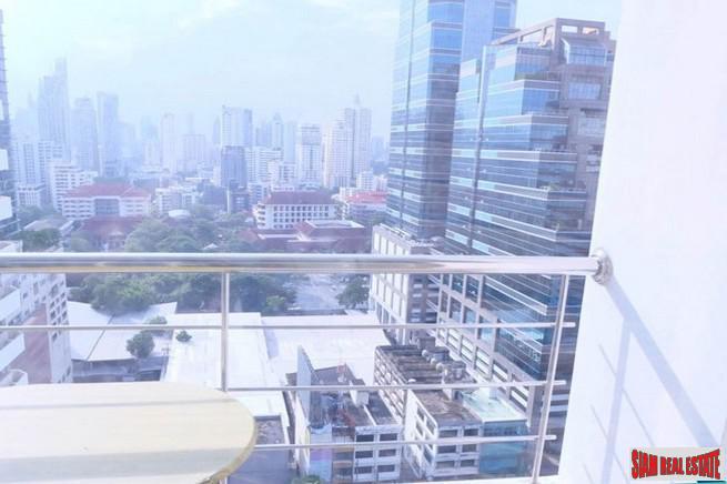 THE ESSE at SINGHA COMPLEX