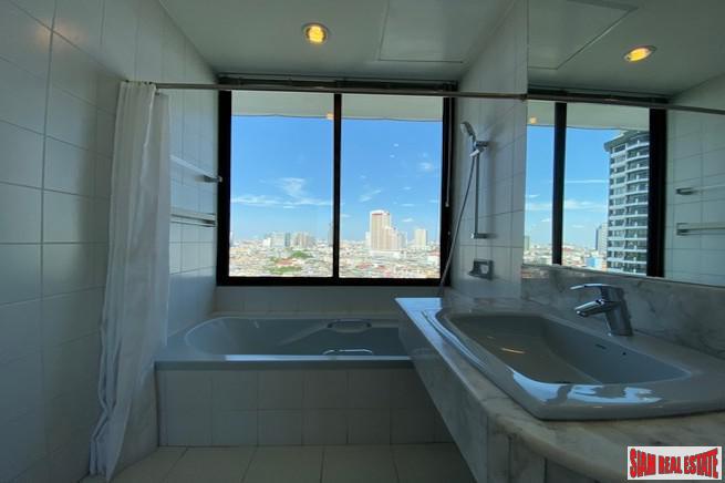 Master View Executive Place