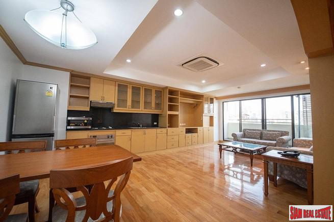 Sachayan Mansion | Extra Large Two Bedroom Apartment for Rent in Thong Lo + Pet Friendly
