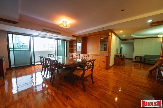 Sachayan Mansion | Huge Three Bedroom Apartment for Rent in Thong Lo - Perfect for a Family + Pet Friendly