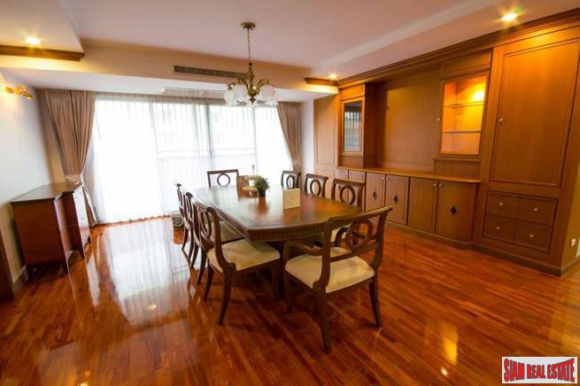 Sachayan Mansion | Huge Three Bedroom Apartment for Rent in Thong Lo - Perfect for a Family + Pet Friendly