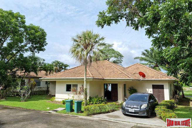 Loch Palms Garden Villas | Two Bedroom Lake View House for Sale on the Golf Course