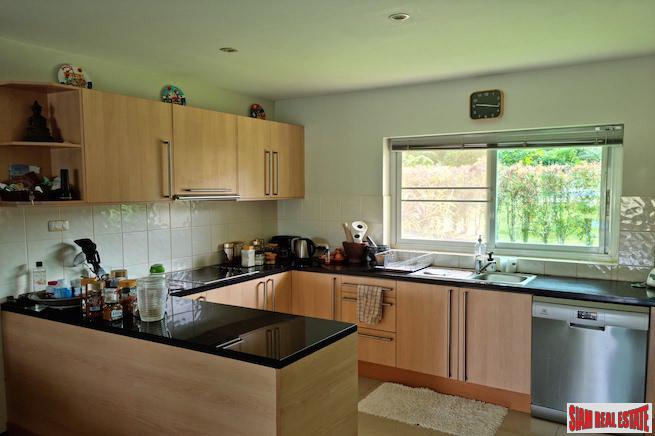 Loch Palms Garden Villas | Two Bedroom Lake View House for Sale on the Golf Course