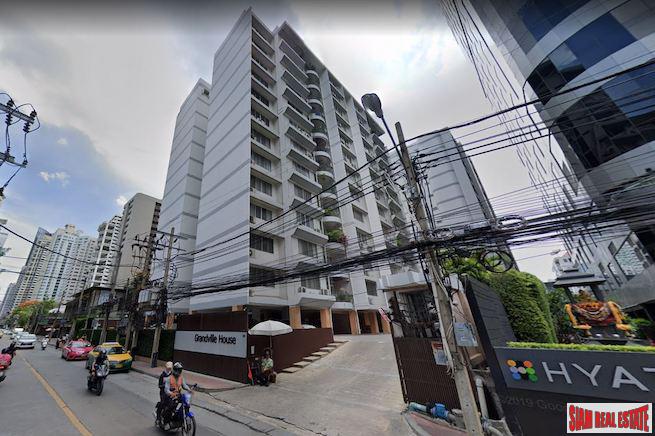 The Crest Sukhumvit 24