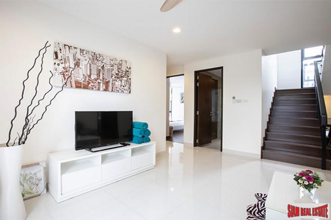 Laguna Park | Five Bedroom Three Storey House with Private Rooftop Pool for Rent