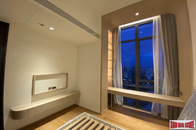 Beatniq Sukhumvit 32 | Two Bedroom + 1 Study room Condo for Rent with Unblocked City Views in Thong Lo