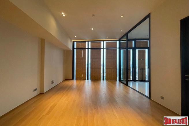 Beatniq Sukhumvit 32 | Two Bedroom + 1 Study room Condo for Rent with Unblocked City Views in Thong Lo
