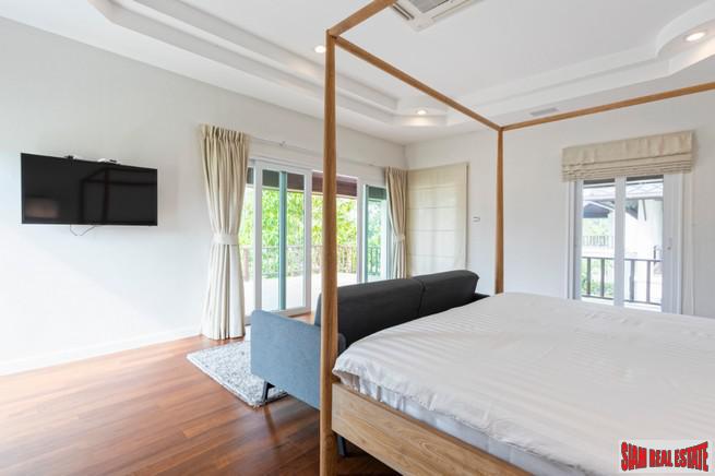 Laguna Homes | Spacious Four Bedroom Family Pool Villa on the Lake
