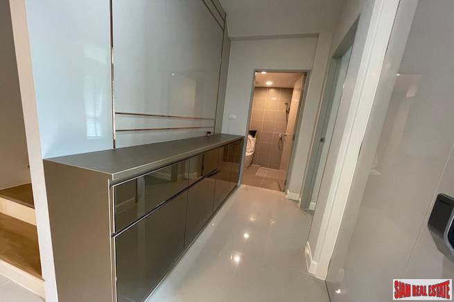 The Edition rama 9 Pattanakarn | Large Three Bedroom House with Private Plunge Pool + Extras for Rent