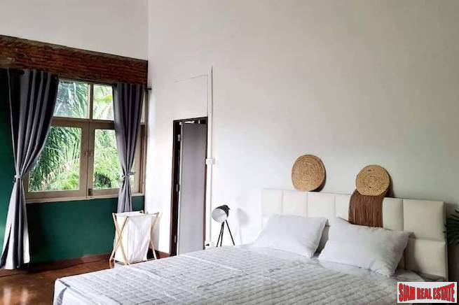 Charming Two Bedroom, Two Storey House for Rent Near BTS Chit Lom | Pet Friendly!