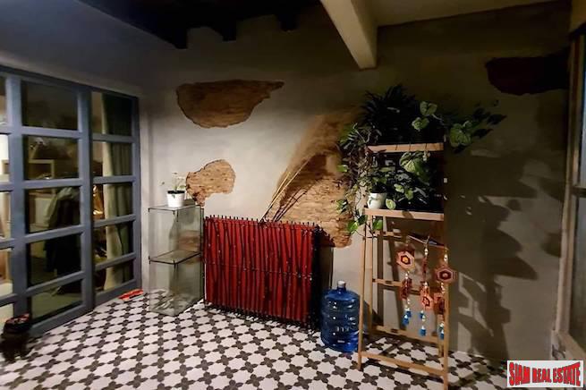 Charming Two Bedroom, Two Storey House for Rent Near BTS Chit Lom | Pet Friendly!