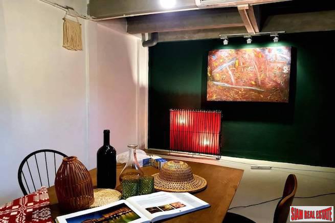 Charming Two Bedroom, Two Storey House for Rent Near BTS Chit Lom | Pet Friendly!