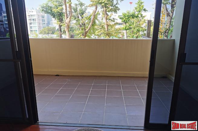 Spacious Two Bedroom Apartment for Rent with Two Balconies in Low Density Building - Phrom Phong-13