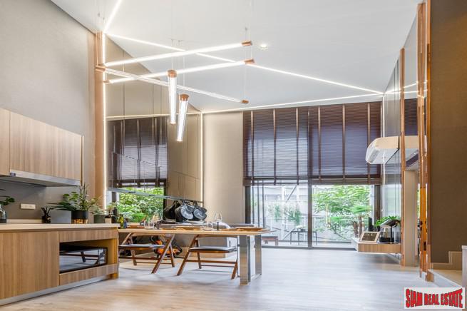 Altitude Unicorn Sathorn - Tha Phra