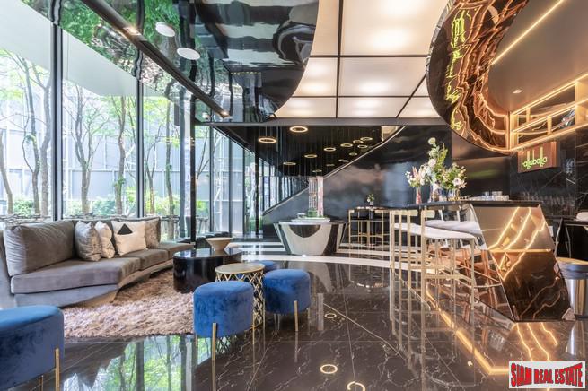 Altitude Unicorn Sathorn - Tha Phra