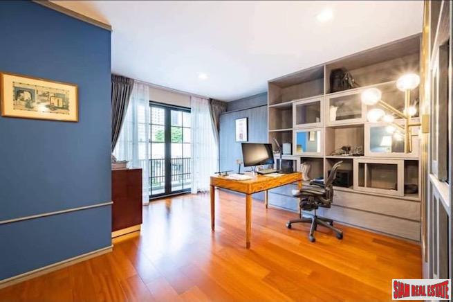 Quarter 31 | Four Bedroom Top-Class Courtyard Villa for Rent in Phrom Phong