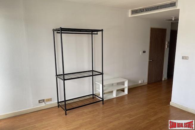 Baan Sukhumvit 36 | Large Two Bedroom Condo for Rent in Thong Lo with Unblocked City Views