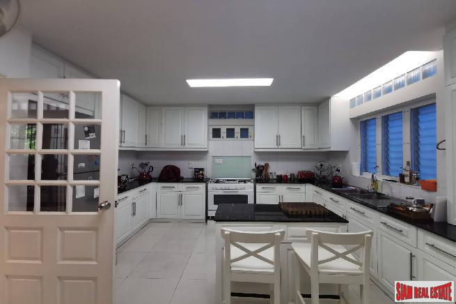 Spectacular Six Bedroom, Newly Renovated House for Rent, 500 sqm Residence at Sukhumvit 39