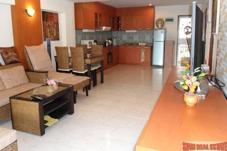 Palm Spring | Two Bedroom Condominium in Patong for Rent with Sea and Mountain Views