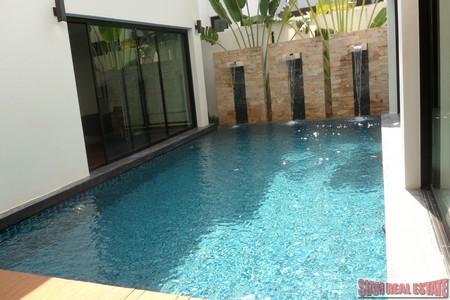 Srisuchat Grand Ville 1 | Three Bedroom House with a Private Pool in a Quiet Location on By Pass Road For Rent-3
