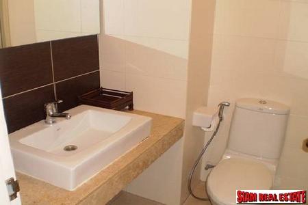 Cozy living of Studio unit, 1 Bathroom, on 16th floor at Grand Park View Asok, Sukhumvit 21