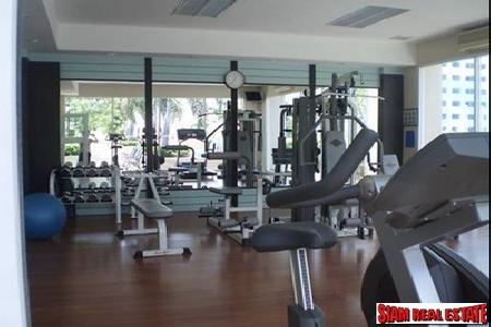 Cozy living of Studio unit, 1 Bathroom, on 16th floor at Grand Park View Asok, Sukhumvit 21
