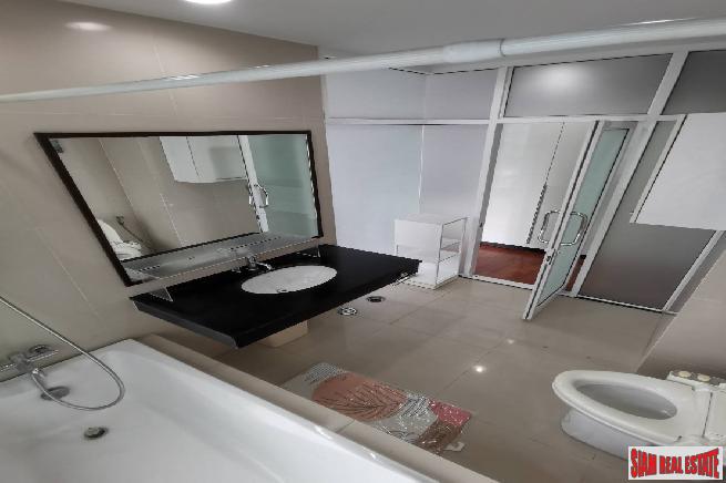 Noble Ora | Contemporary Two Bedroom Condo for Rent - Convenient Location on Sukhumvit 55