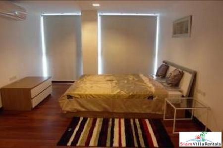 Serene environment, convenient location on Sukhumvit 55, Thong lo skytrain station