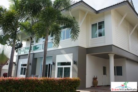Four-Bedroom, Sea View Pool Villa in Cape Panwa