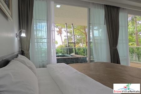 One Bedroom Luxury Beachfront Apartment with Private Jacuzzi in Ao Yon