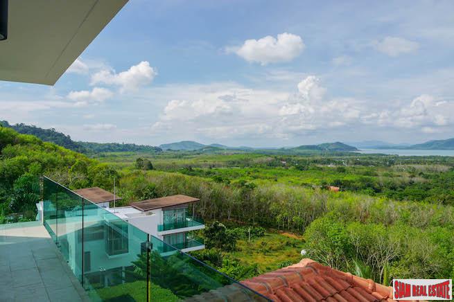 Sea View Five Bedroom Pool Villa with Many Extras for Sale in Pa Klok